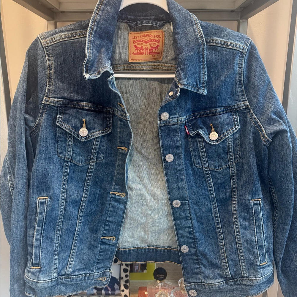 Levi's Blue Denim Trucker Jacket with Red Patch